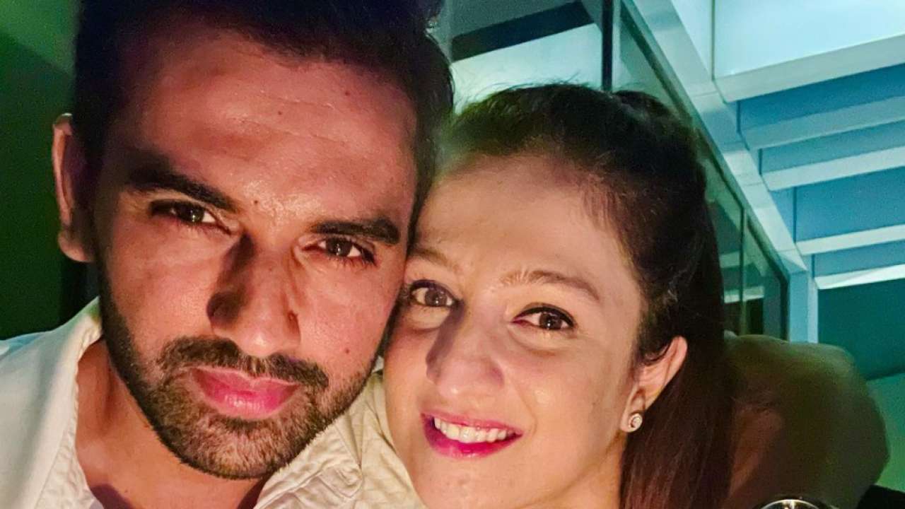 Deepak Chahar introducing Jaya Bhardwaj to CSK