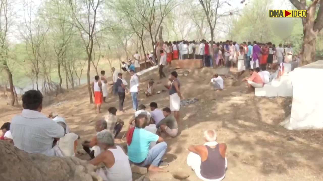 Uttarkashi bus accident: Mortal remains of pilgrims arrive at native village in Panna of MP