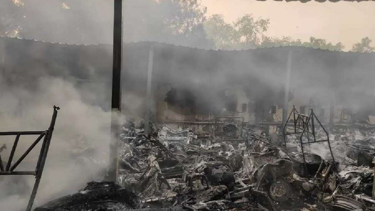 Delhi Metro parking fire