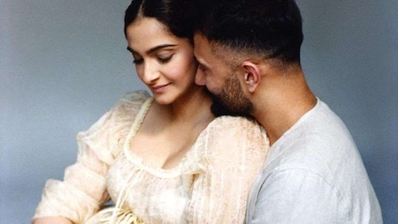 When you can't get enough adoring Sonam Kapoor