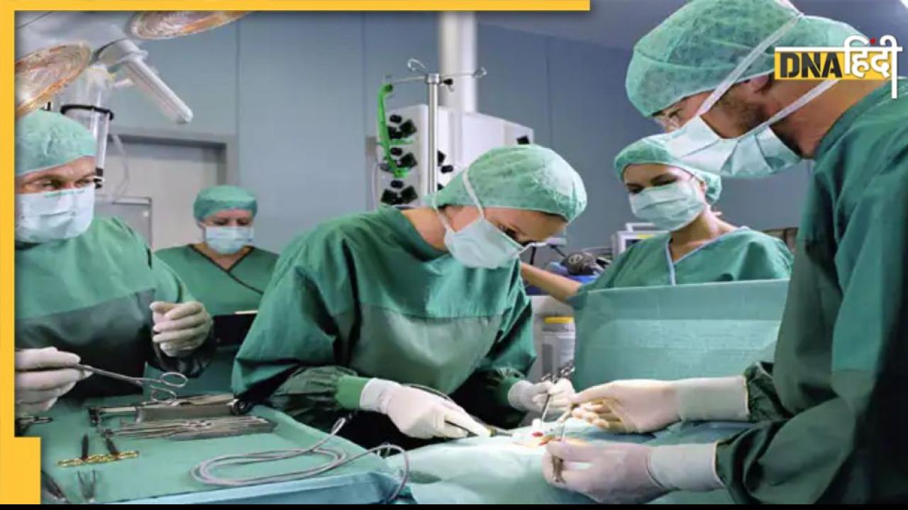 Brain Tumor की सर्जरी करते रहे डॉक्टर्स और मरीज गाता रहा गजल, लाइव ऑपरेशन का वीडियो वायरल