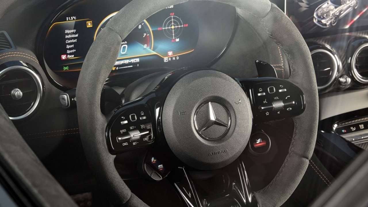 The supercar comes with AMG Performance steering wheel