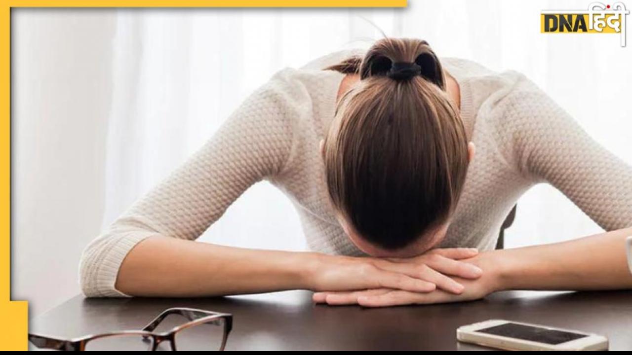 Vitamin B-12 Deficiency: खून की कमी और सांस लेने में हो रही दिक्कत, तो विटामिन बी-12 की कमी का है ये संकेत