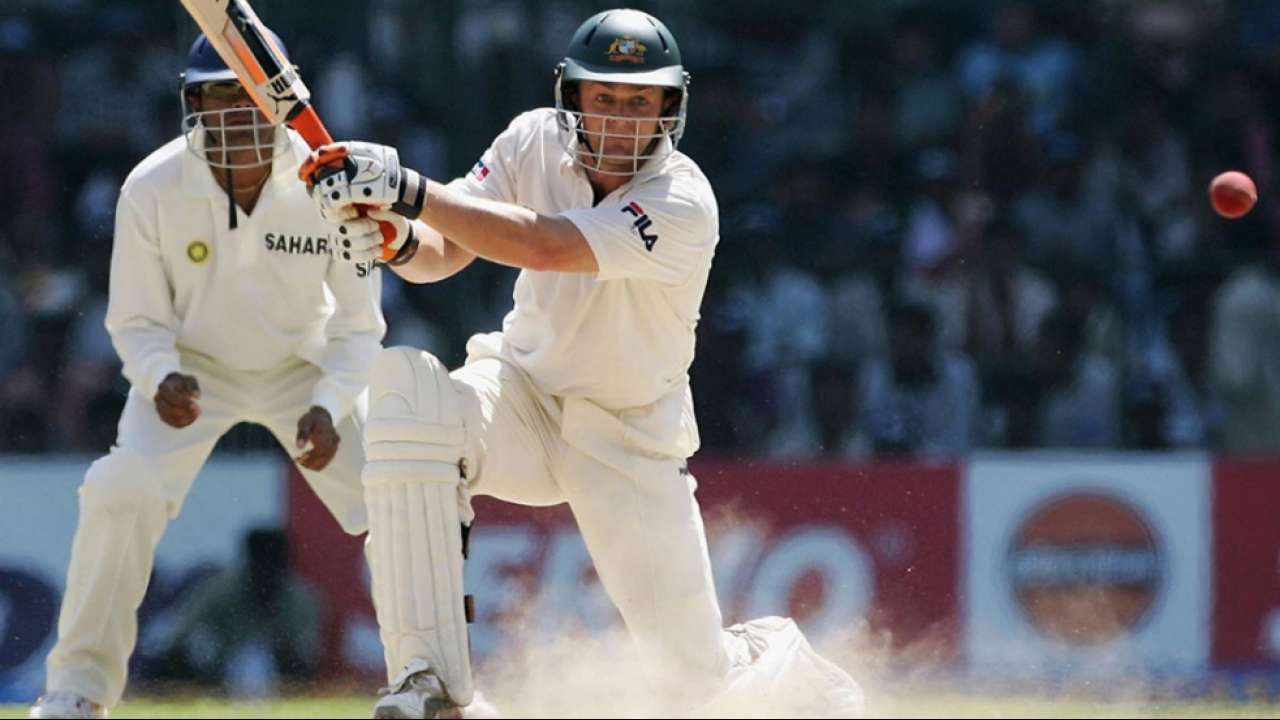 Adam Gilchrist - 100 Sixes