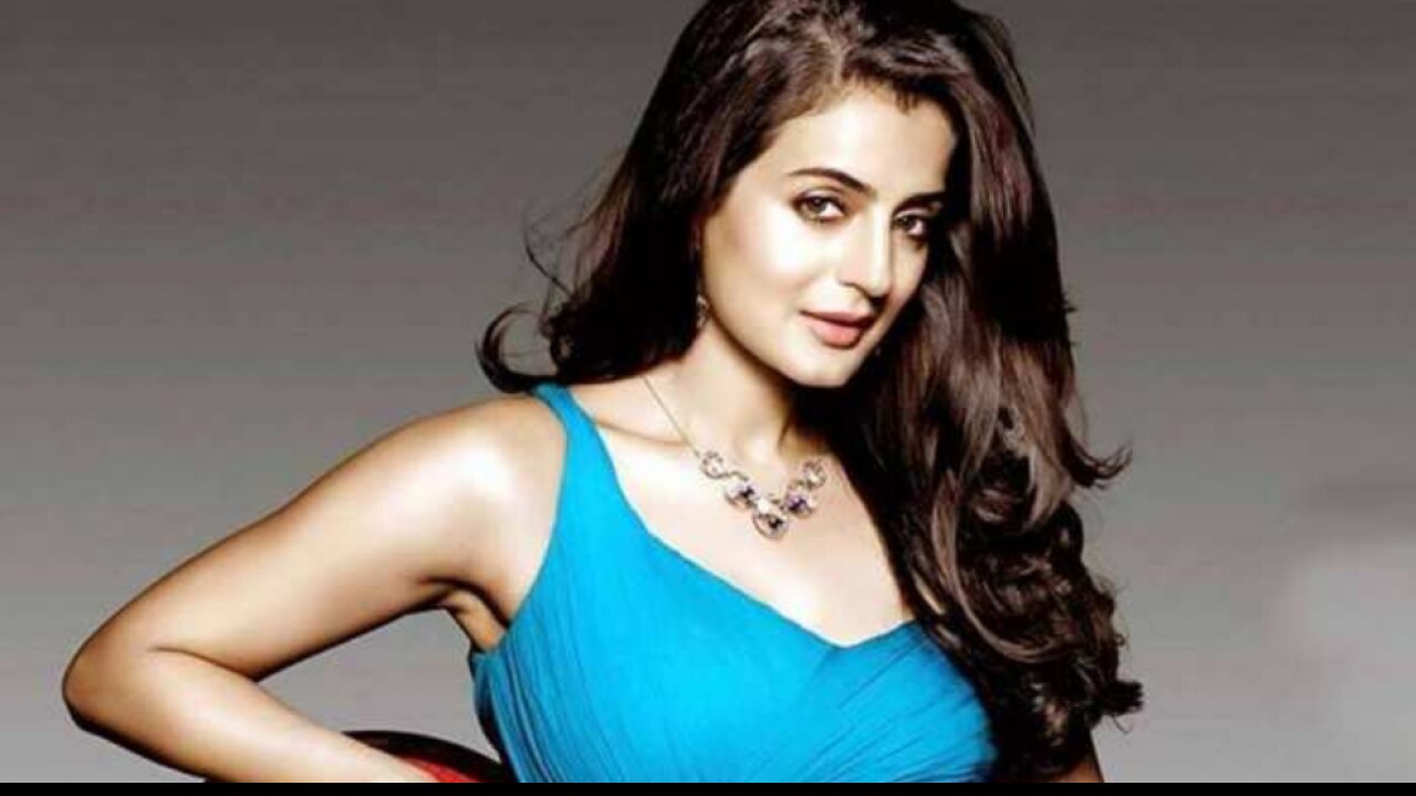 अमीषा पटेल (Ameesha Patel)