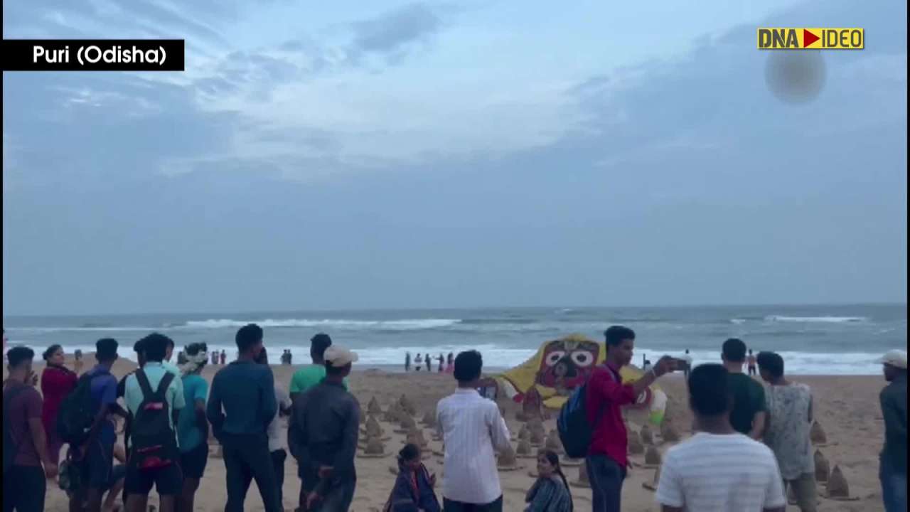 Jagannath Rath Yatra: Sand artist Sudarshan Pattnaik makes 125 sand chariots in Puri 