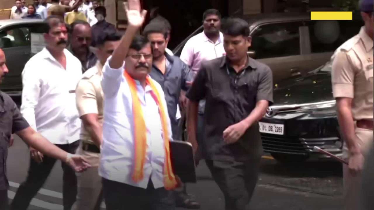 Patra Chawl land scam case: Sanjay Raut reaches ED office
