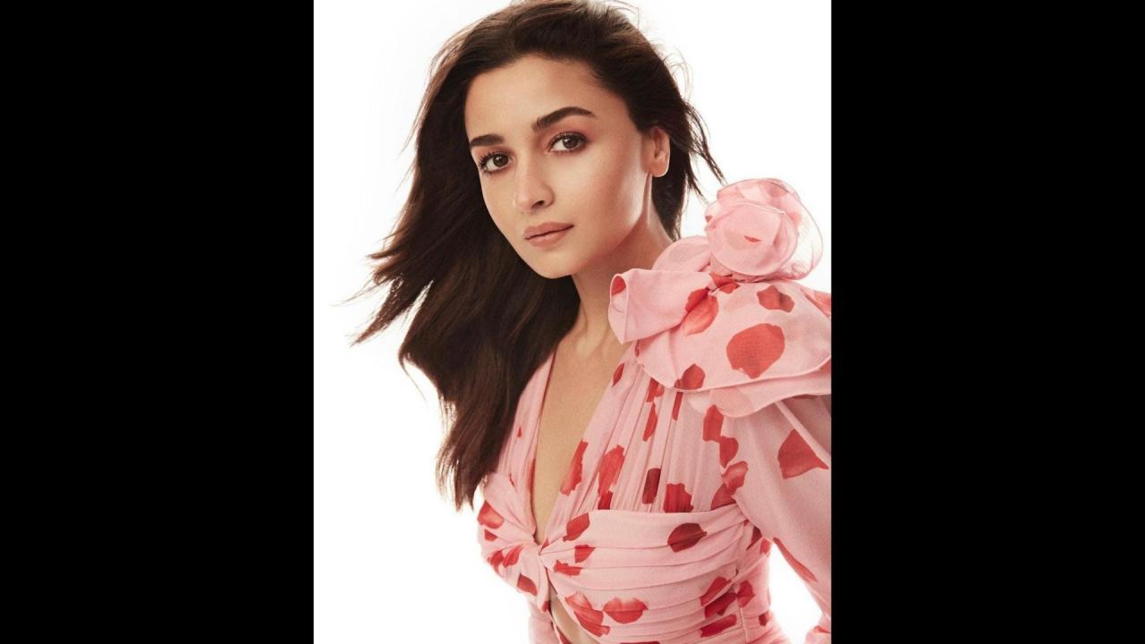 Alia Bhatt hint about koffee with Karan