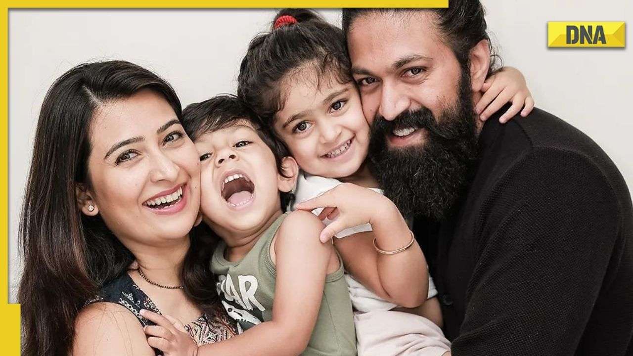 KGF Chapter 2 star Yash poses for special family photo, netizens ...