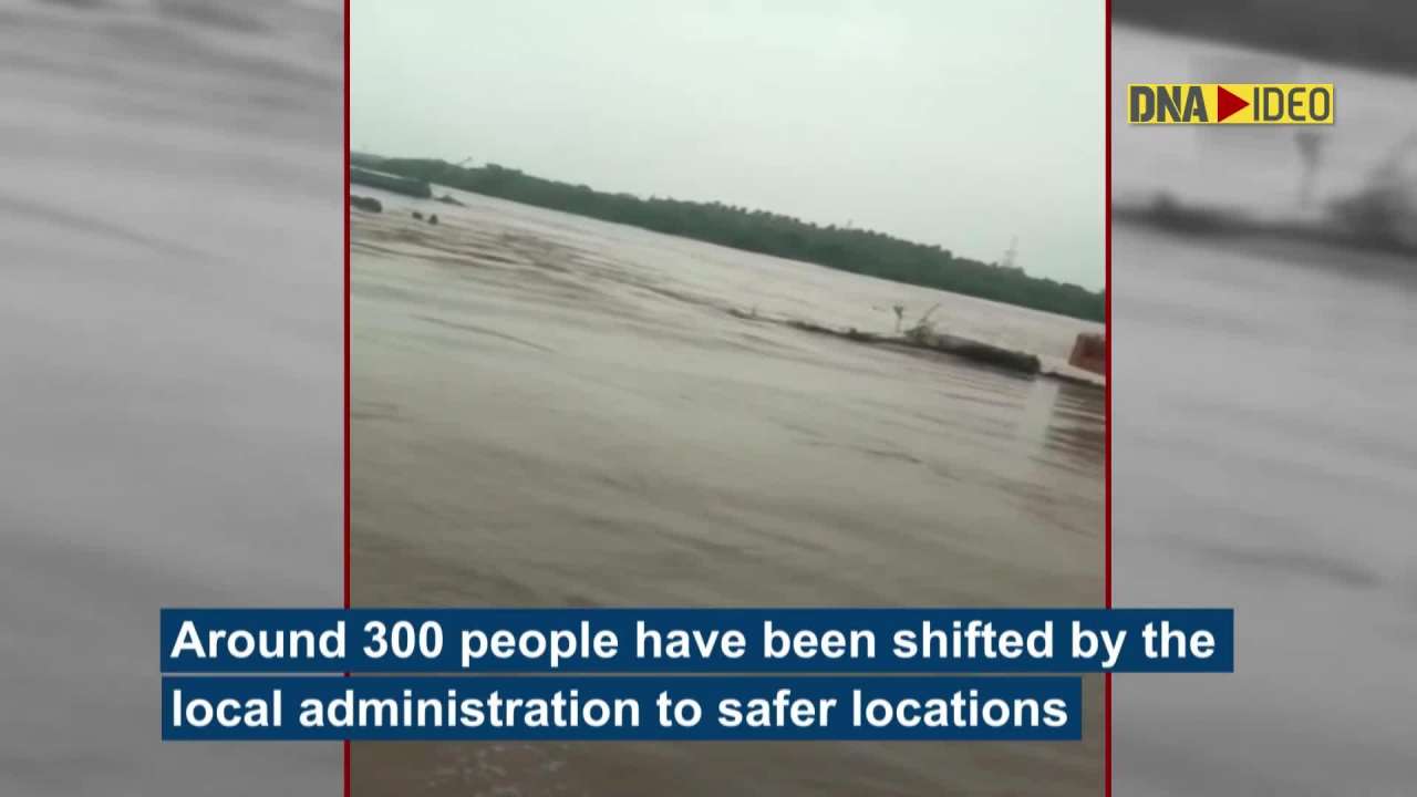 Auranga river floods low-lying areas in Valsad due to heavy rainfall, rescue operation underway