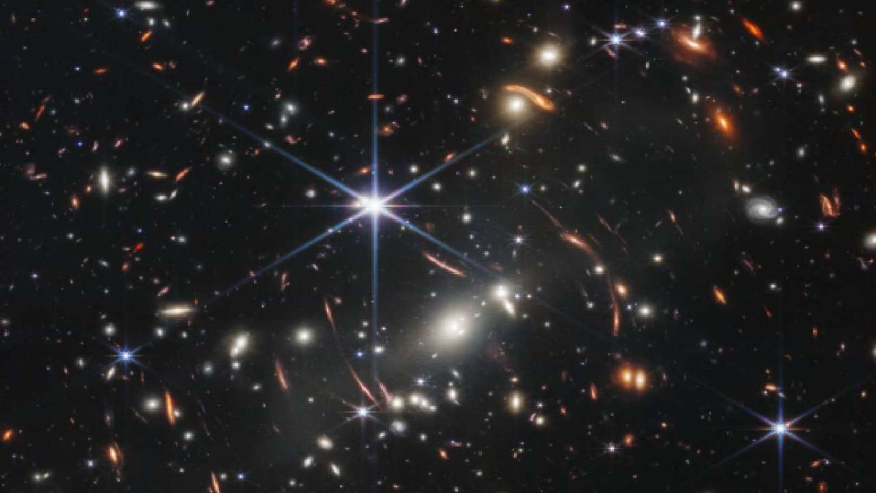 James Webb Space Telescope's Galaxy Cluster image