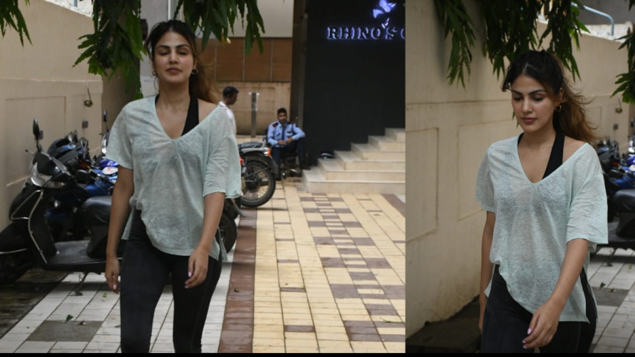 Rhea Chakraborty spotted outside the gym