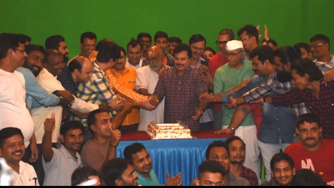 Taarak Mehta Ka Ooltah Chashmah Cake Cutting