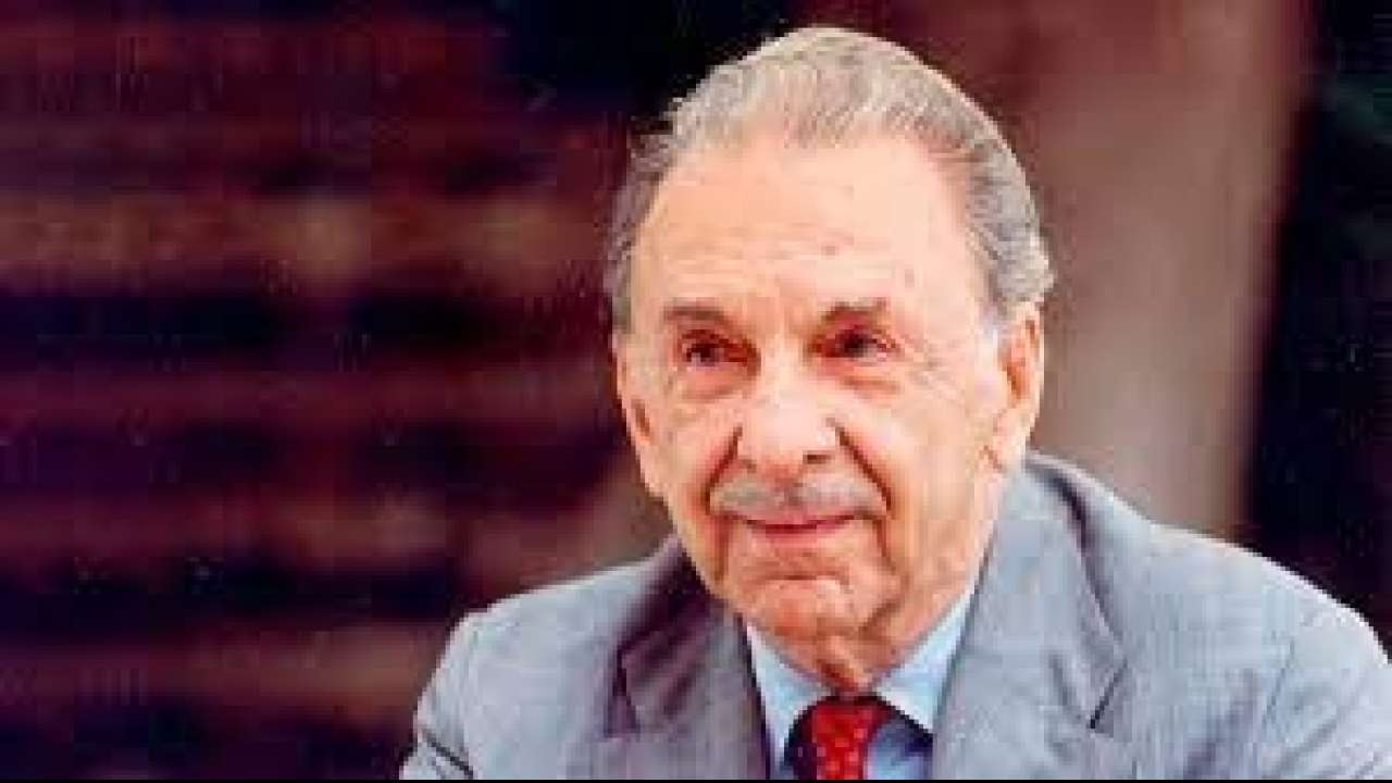 #JRDTata Birthday: Must know facts about India's aviation father