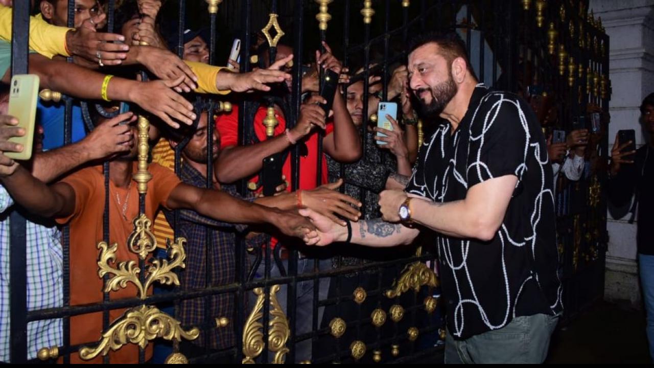 Sanjay Dutt Surprise Fans