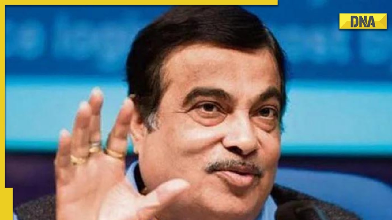 Nitin Gadkari introduces himself as 