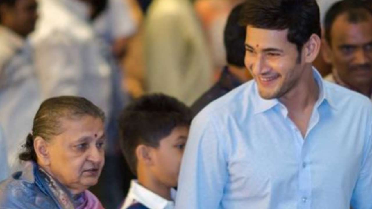 Mahesh Babu with his Amma