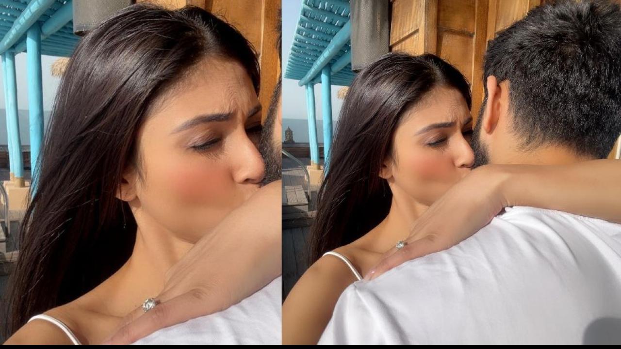 Mouni Roy Kiss Photos