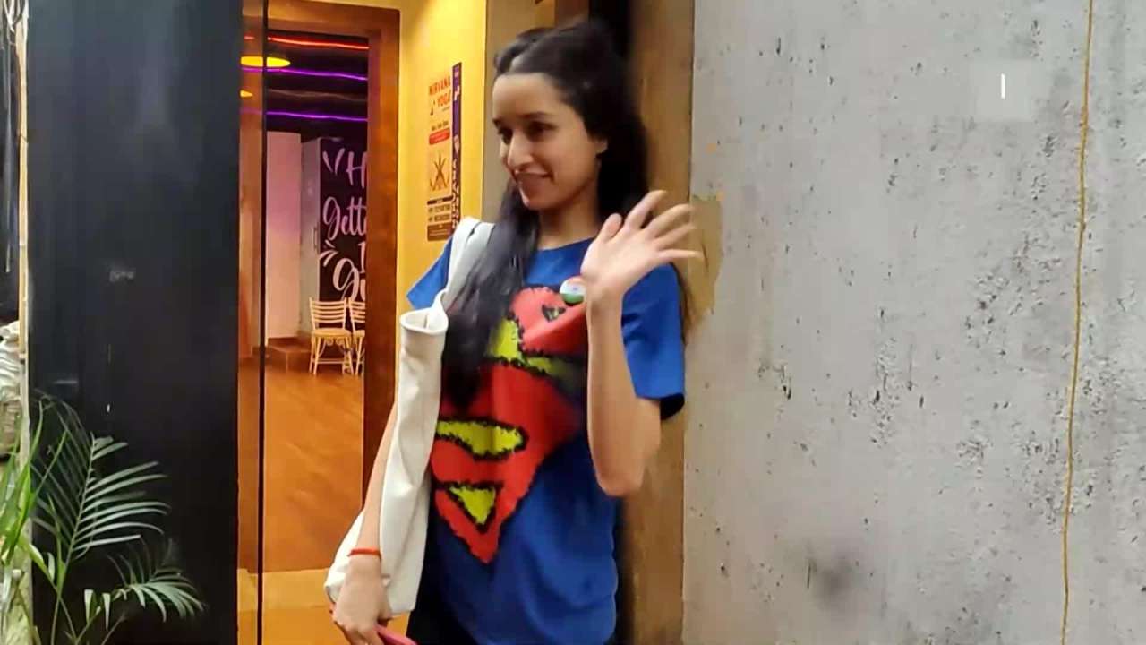 Shraddha Kapoor flaunts her Tricolour badge 