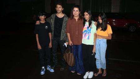 Farah Khan with her family
