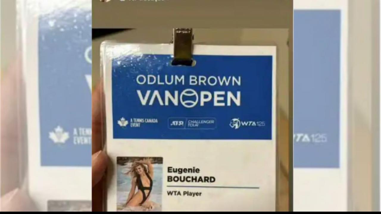 Eugenie Bouchard receives Vancouver Open credential with swimsuit pic