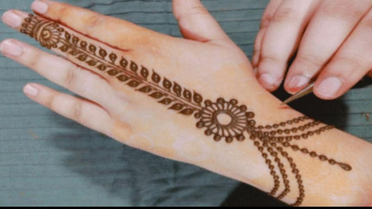 550+ Mehndi Design Pictures | Download Free Images on Unsplash