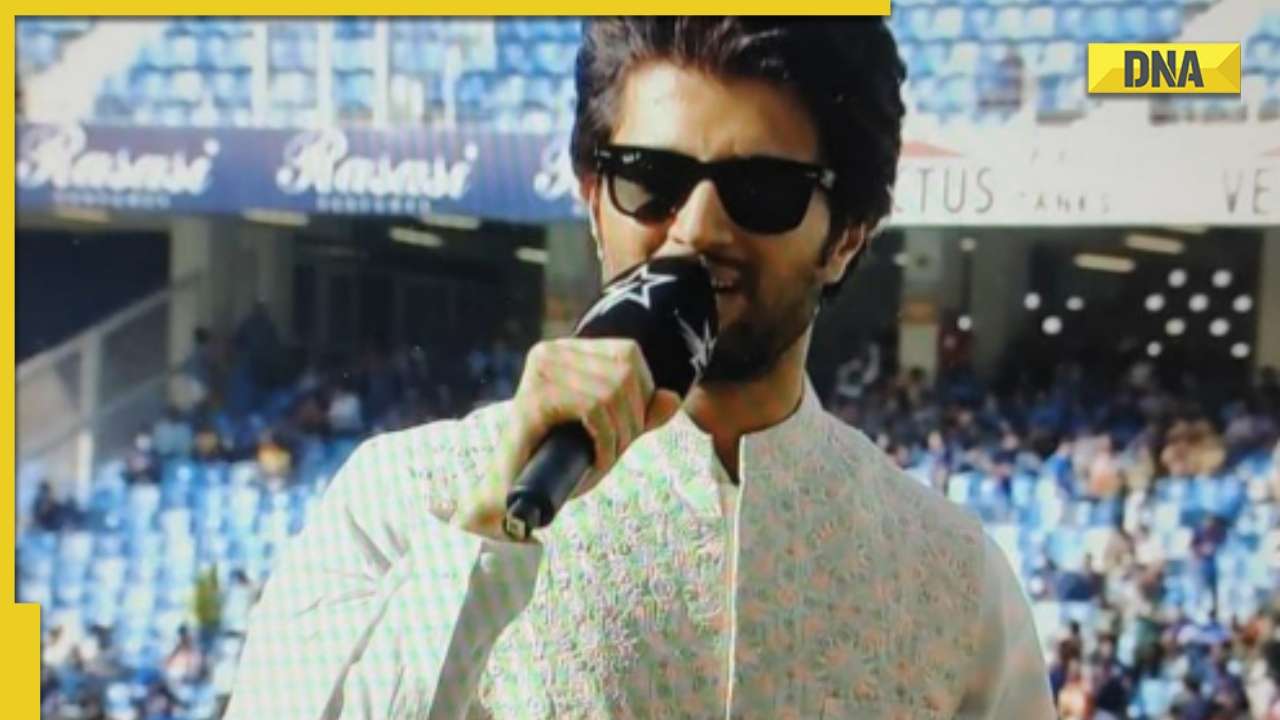 Ind vs Pak Asia Cup 2022: Liger star Vijay Deverakonda turns presenter, hopes Virat Kohli 'will hit at least a 50'