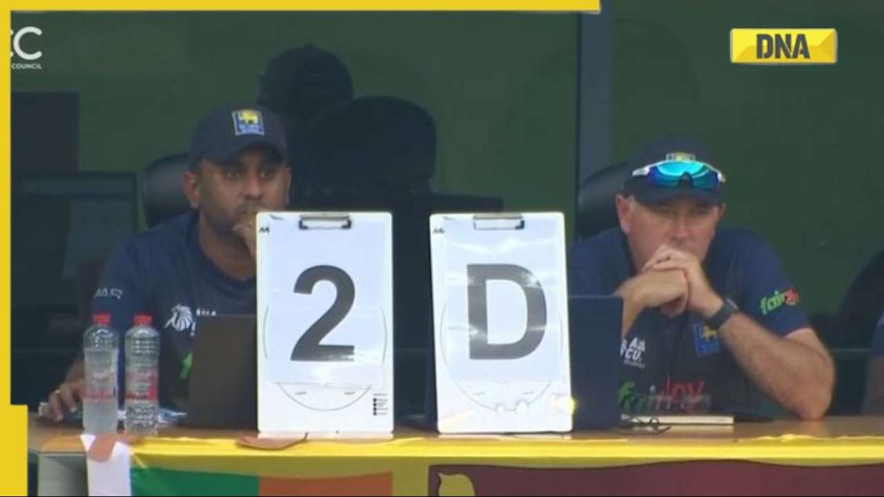 BAN vs SL: Sri Lanka coach communicates with players in code language, pic goes viral