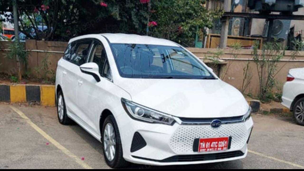 BYD e6 electric MPV Price