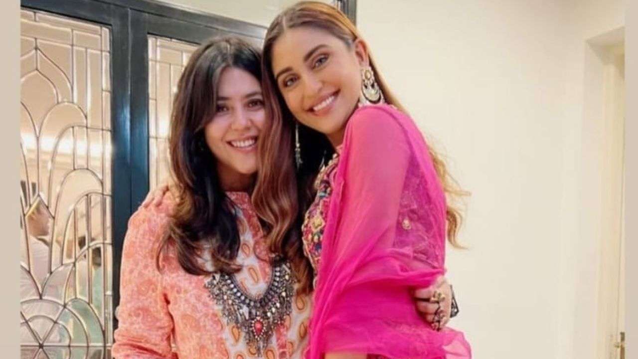 Ganesh Chaturthi 2022 Huma Qureshi, Mouni Roy, Dheeraj Dhoopar visit