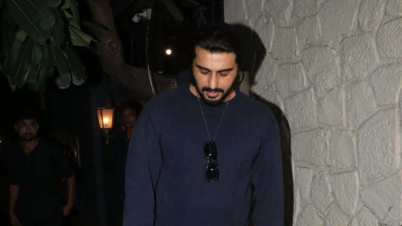 Arjun Kapoor poses for paps