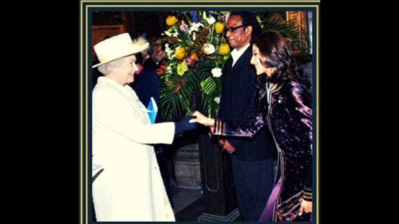 Shilpa Shetty met Queen Victoria II in 2007 