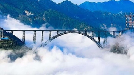 Tallest single-arch rail bridge