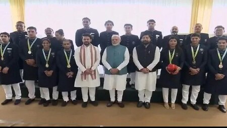 PM Modi Meets CWG Winners
