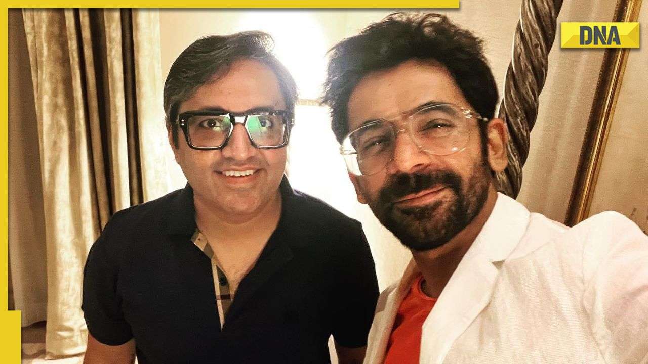 Shark Tank India judge Ashneer Grover poses with Sunil Grover, netizens say 'yeh sab doglapan hai'