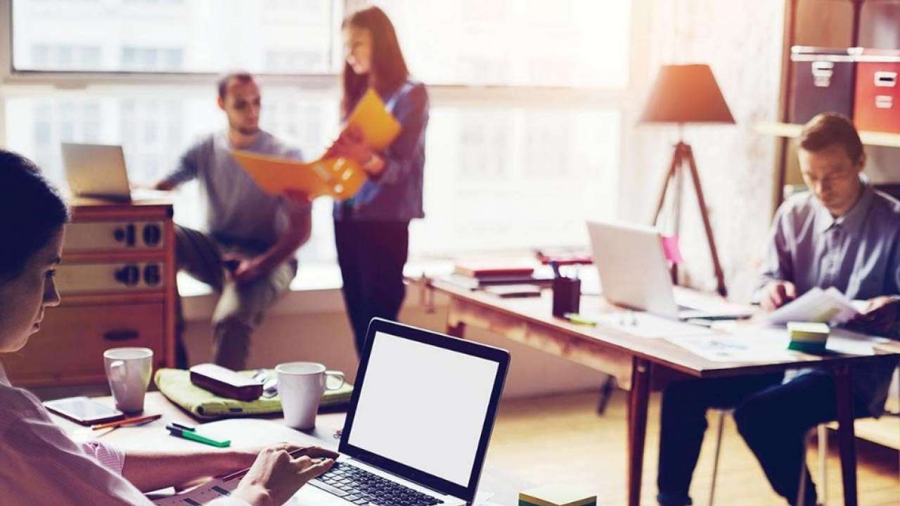 LinkedIn study reveals which connections are better when searching for