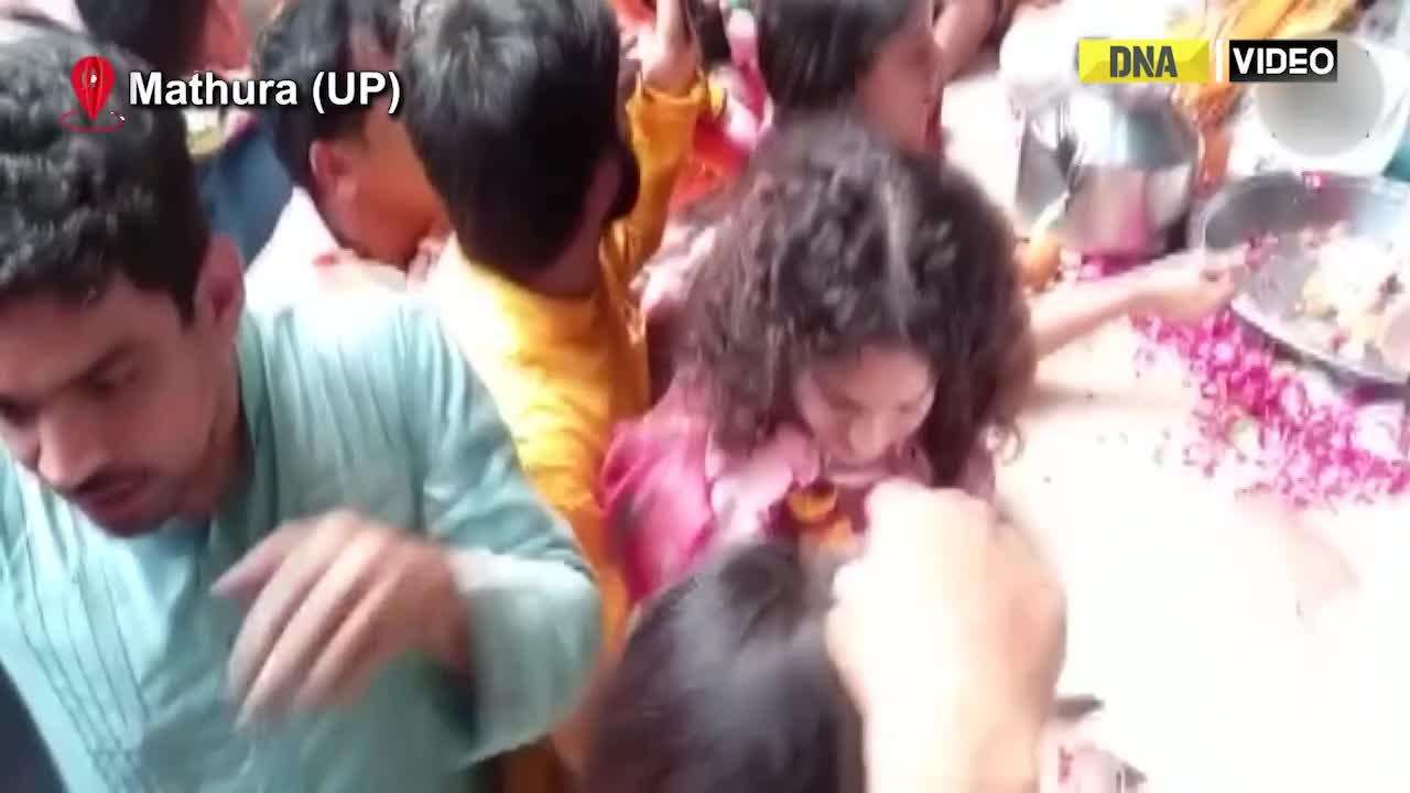 Kangana Ranaut offers prayers at Banke Bihari Temple in Mathura 