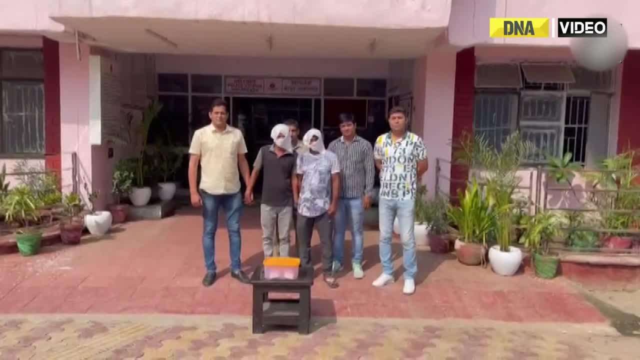 Delhi Police busted Nakli Gaddi Gang