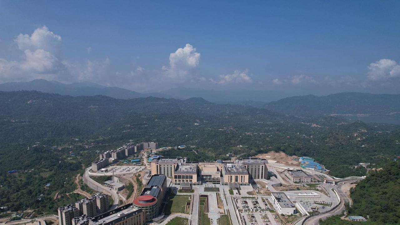 Aerial view of AIIMS stretched across 247 acres