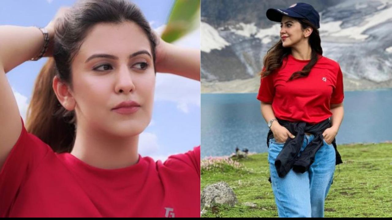 Roha Nadeem compared with Mayanti Langer