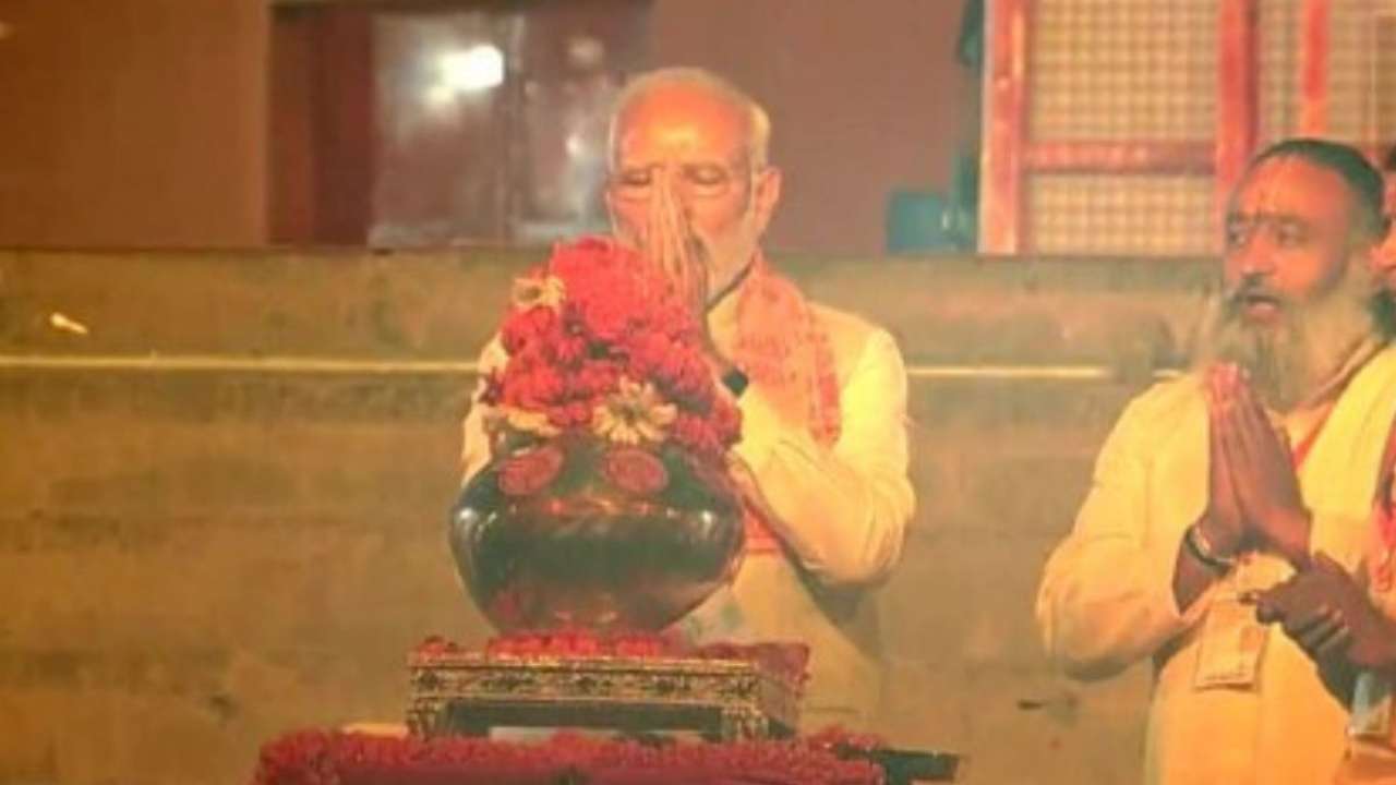 PM Narendra Modi conducts aarti