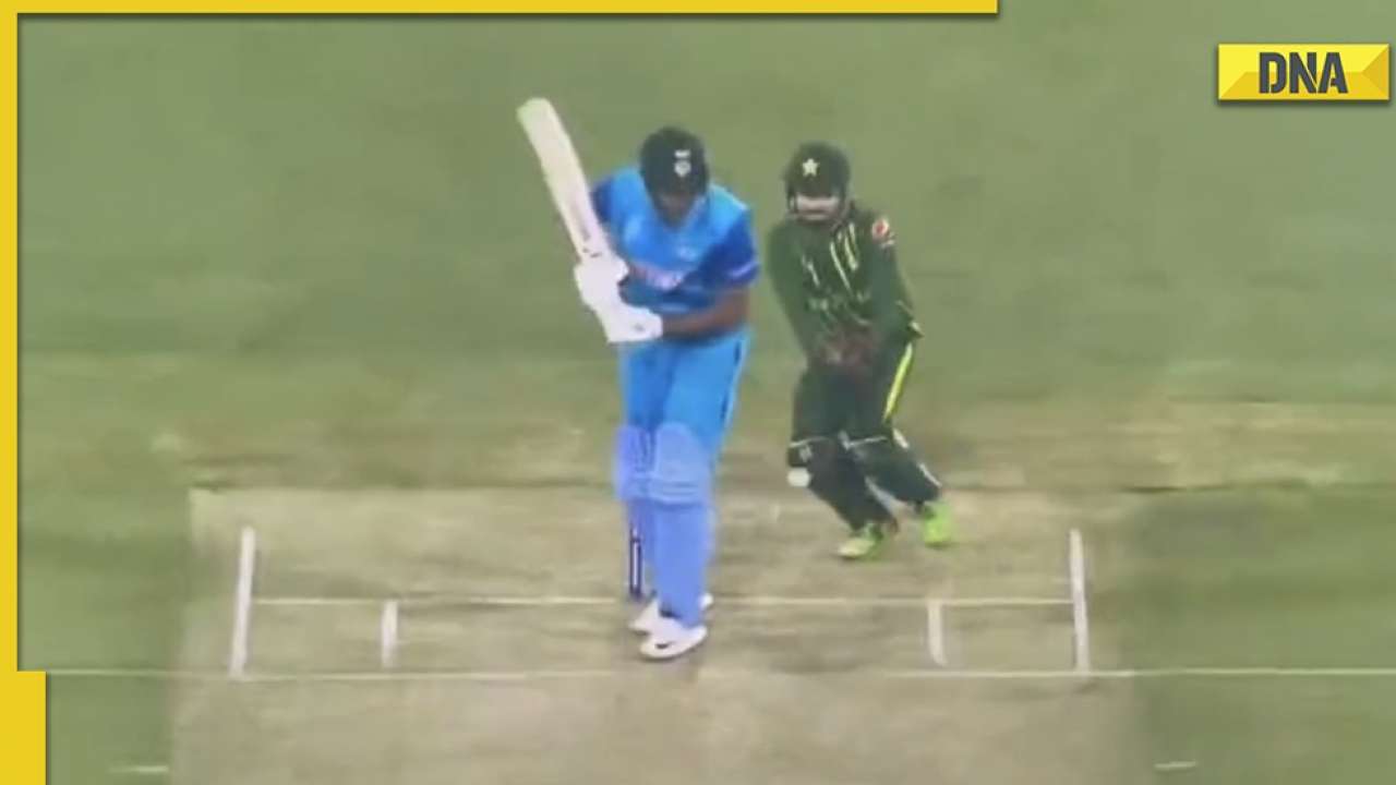 IND vs PAK: Venkat Prabhu reacts as Ravichandran Ashwin recreates ...