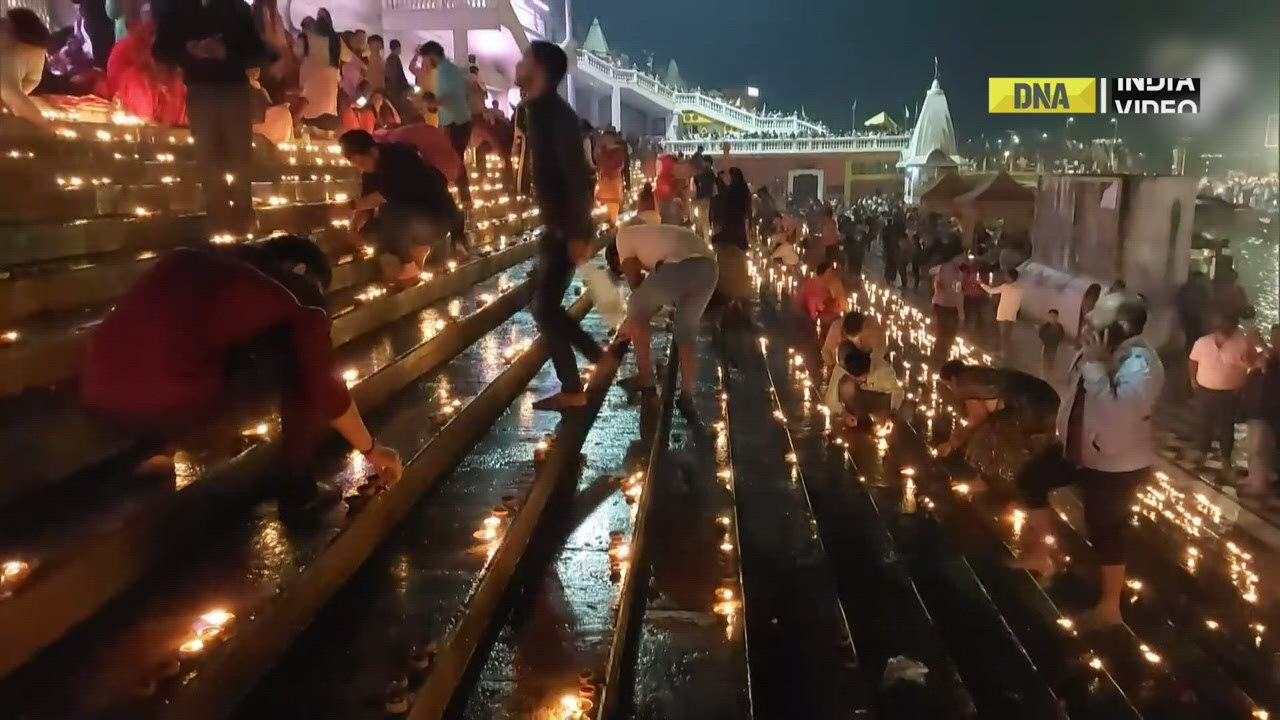 Haridwar lights up as devotees celebrate Dev Deepawali with gaiety 