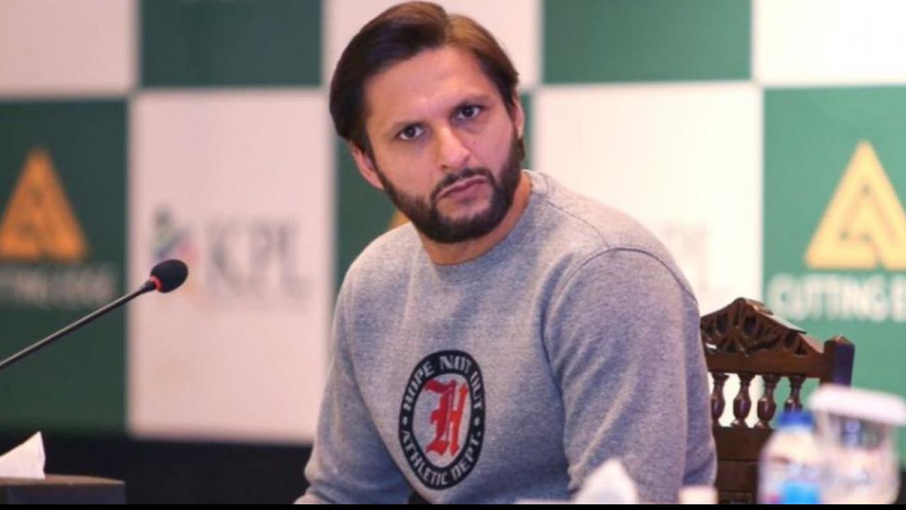 Shahid afridi on Karma Tweet controversy