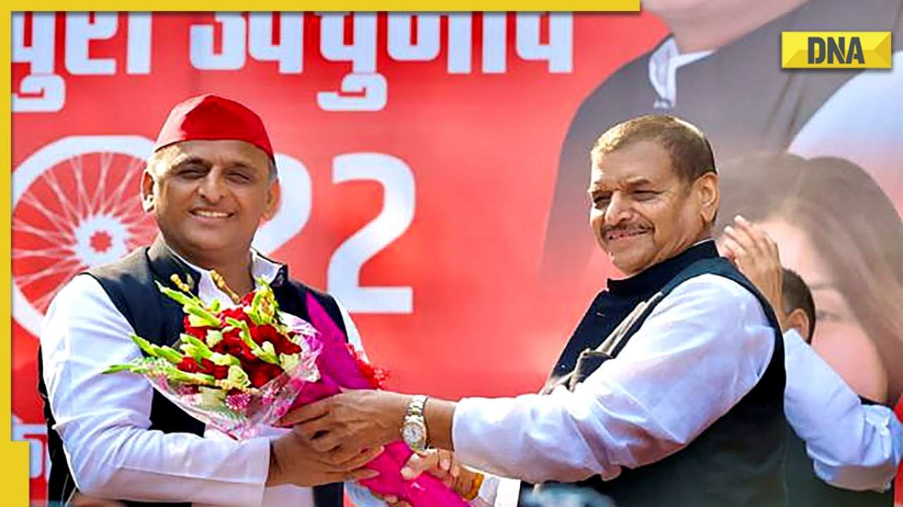 Up Bypolls Samajwadi Party Goes All Out To Take On Bjp Akhilesh Yadav Touches Uncle Shivpals 3406