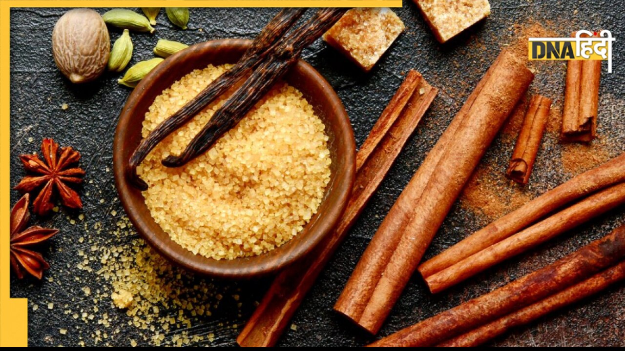 Warm Food For Winter: इन 8 चीजों की तासीर होती है गर्म, सर्दियों में शुरू करें अदरक, गुड़, शहद खाना