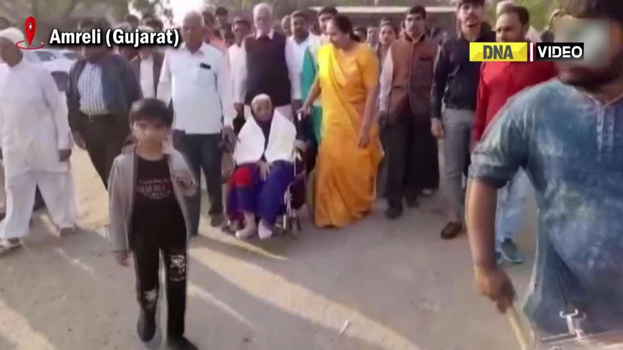 Gujarat Election 2022: Union Minister Parshottam Rupala casts his vote