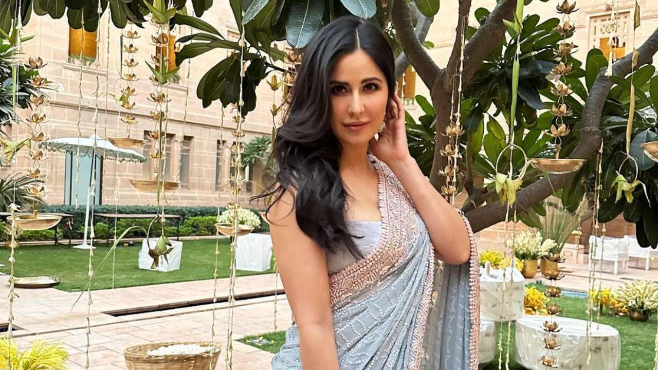 katrina kaif backless dress MAGIC Bodyfashion low back strap for flawless backless looks