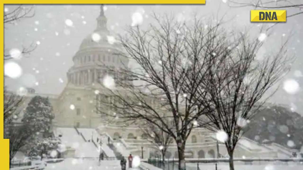 Bomb cyclone Christmas celebrations in US hit by extreme cold, massive