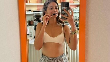 Ananya Panday's mirror selfie